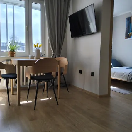 Przystanek Widok- 3 Sypialnie-klimatyzacja- Bezplatny Parking *